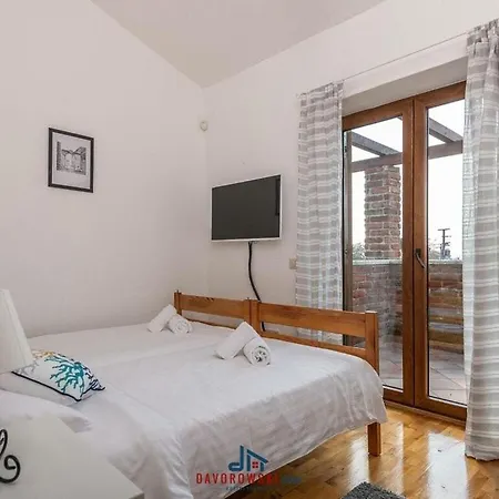 Hotel Zoe Comfortable Holiday 4*