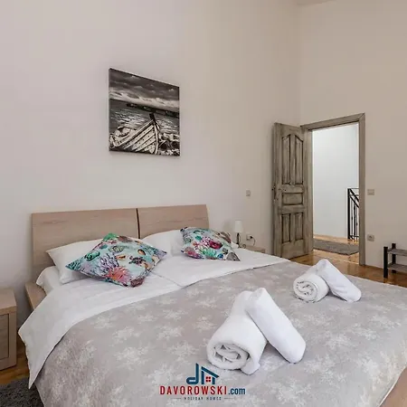 Zoe Comfortable Holiday Hotel Svetvinčenat